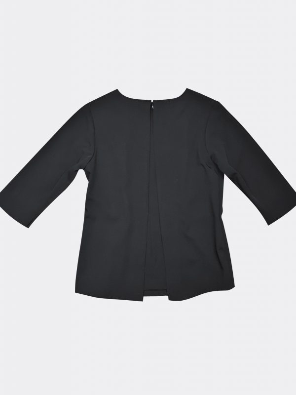 Fashionable Blouse with Stylish Back Flap